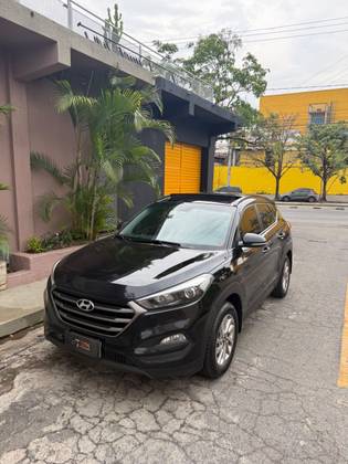 HYUNDAI TUCSON 2.0 MPFI GLS 16V 143CV 2WD FLEX 4P AUTOMÁTICO HYUNDAI TUCSON 2.0 MPFI GLS 16V 143CV 2WD FLEX 4P AUTOMÁTICO